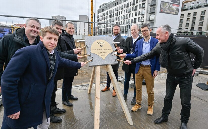 Poklepání základního kamene druhé etapy projektu SO-HO Rezidence