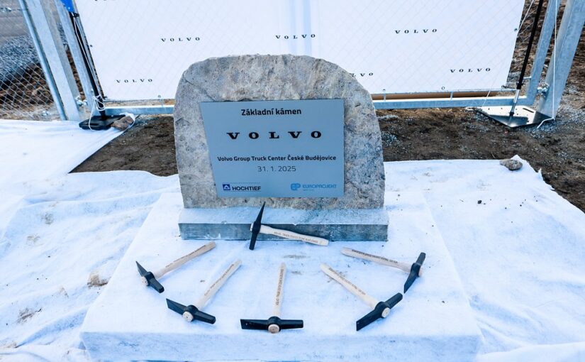 Volvo Group slavnostně položilo základní kámen k výstavbě nového Truck Centra v Českých Budějovicích 